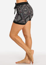 Load image into Gallery viewer, Diamond Pattern Women,s Side Pockets Shell Shorts L-507